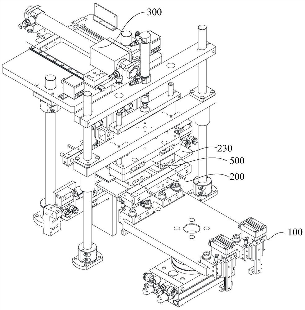 Conductive fabric wrapping core penetrating machine and method