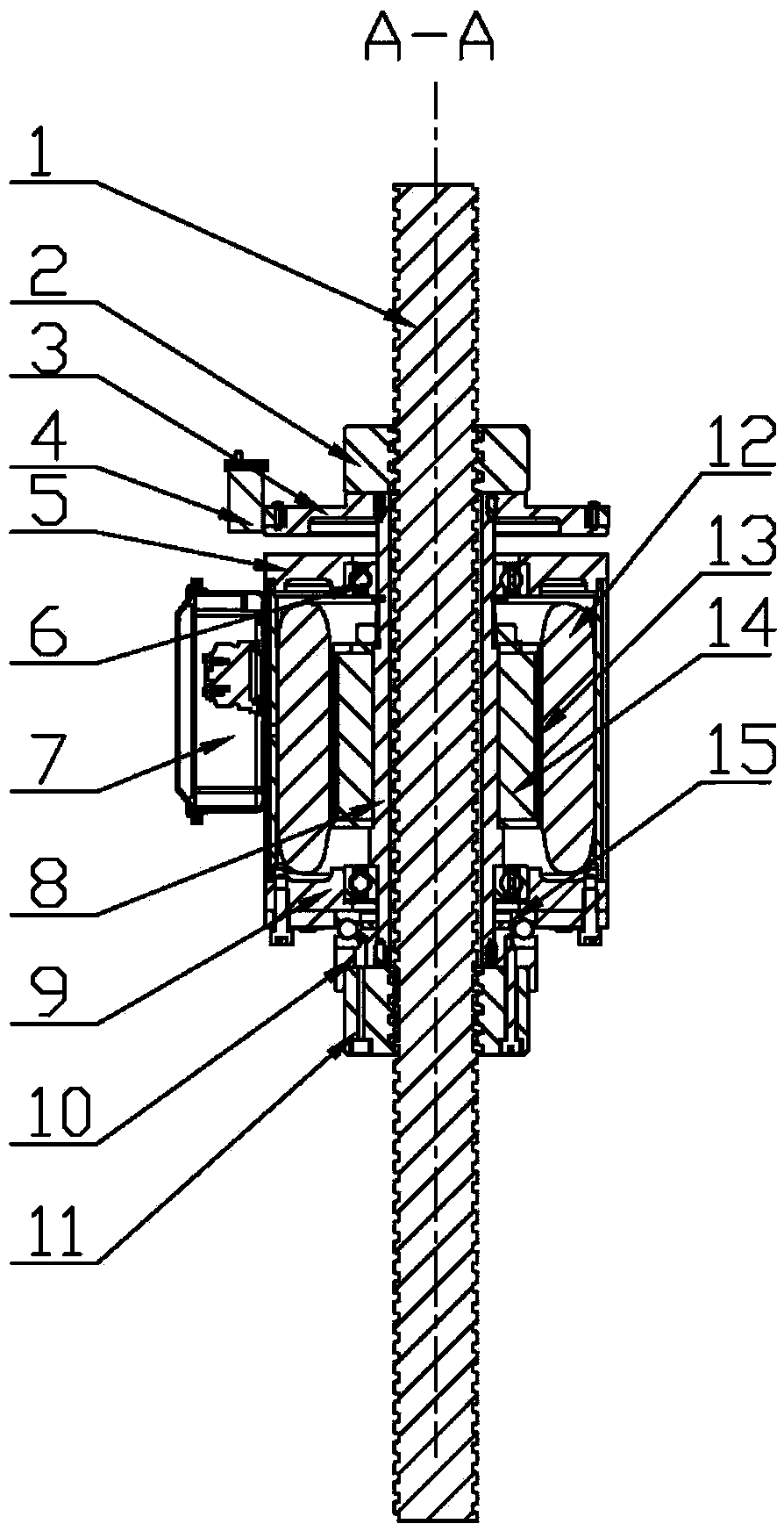 A novel screw driving device and a preparation method thereof