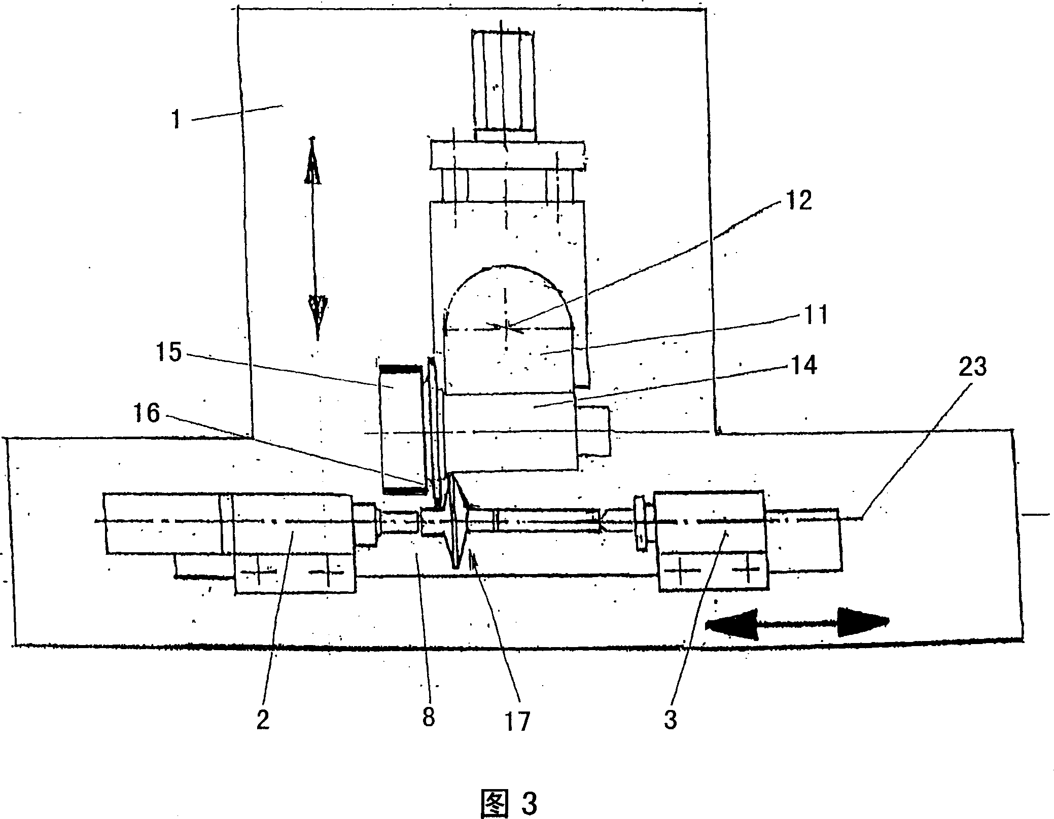 Method and device for grinding a rotationally symmetric machine part