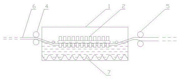 Clamping mechanism and heat shrink tubing positive companding device using same