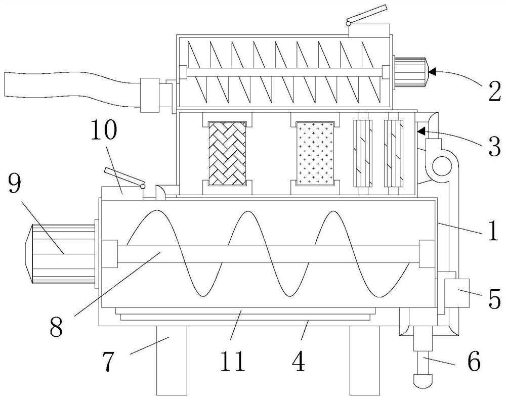 Food puffing device having heat energy recycling function