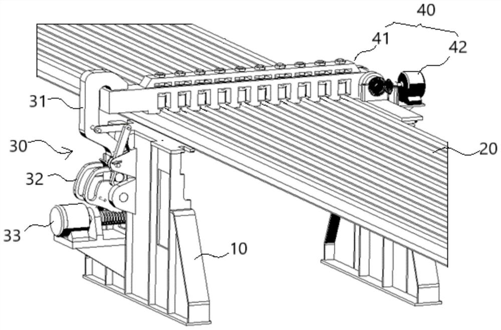 Locking mechanism for locking rails
