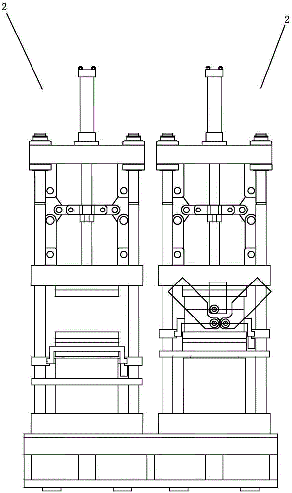 Three-colour injection moulding device