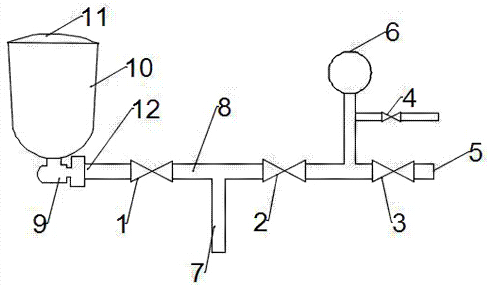 Vacuum-pumping oil injecting device