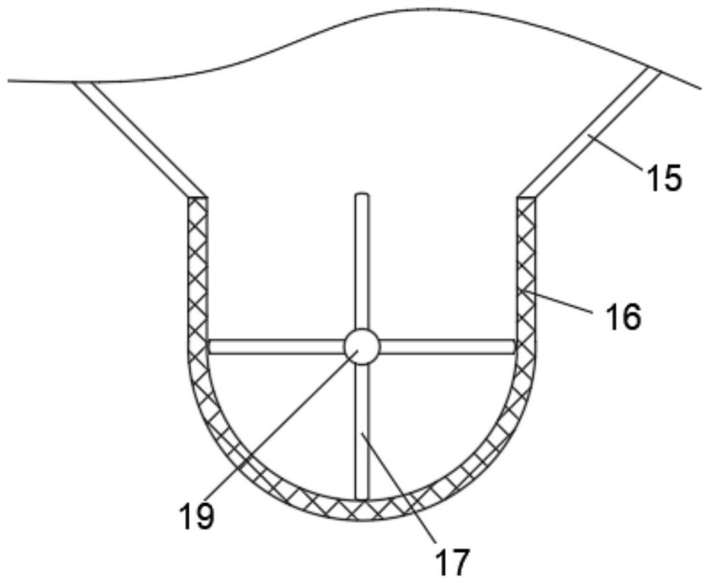 A high-efficiency liquid injection crushing and filtering device for soil restoration and treatment