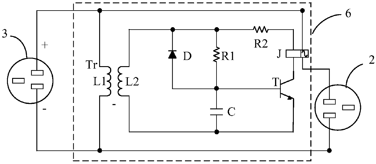 Delay auxiliary socket