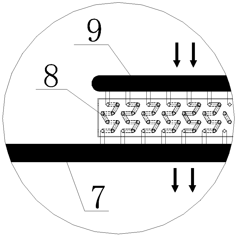 Closed cooling device