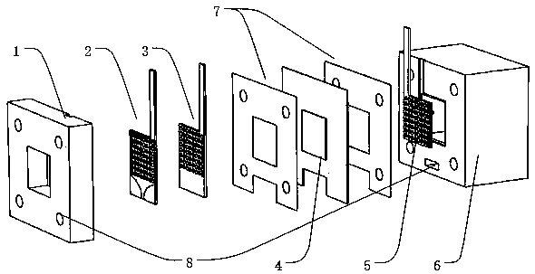 Double-layer cathode structure of direct methanol fuel cell for water collection and transportation