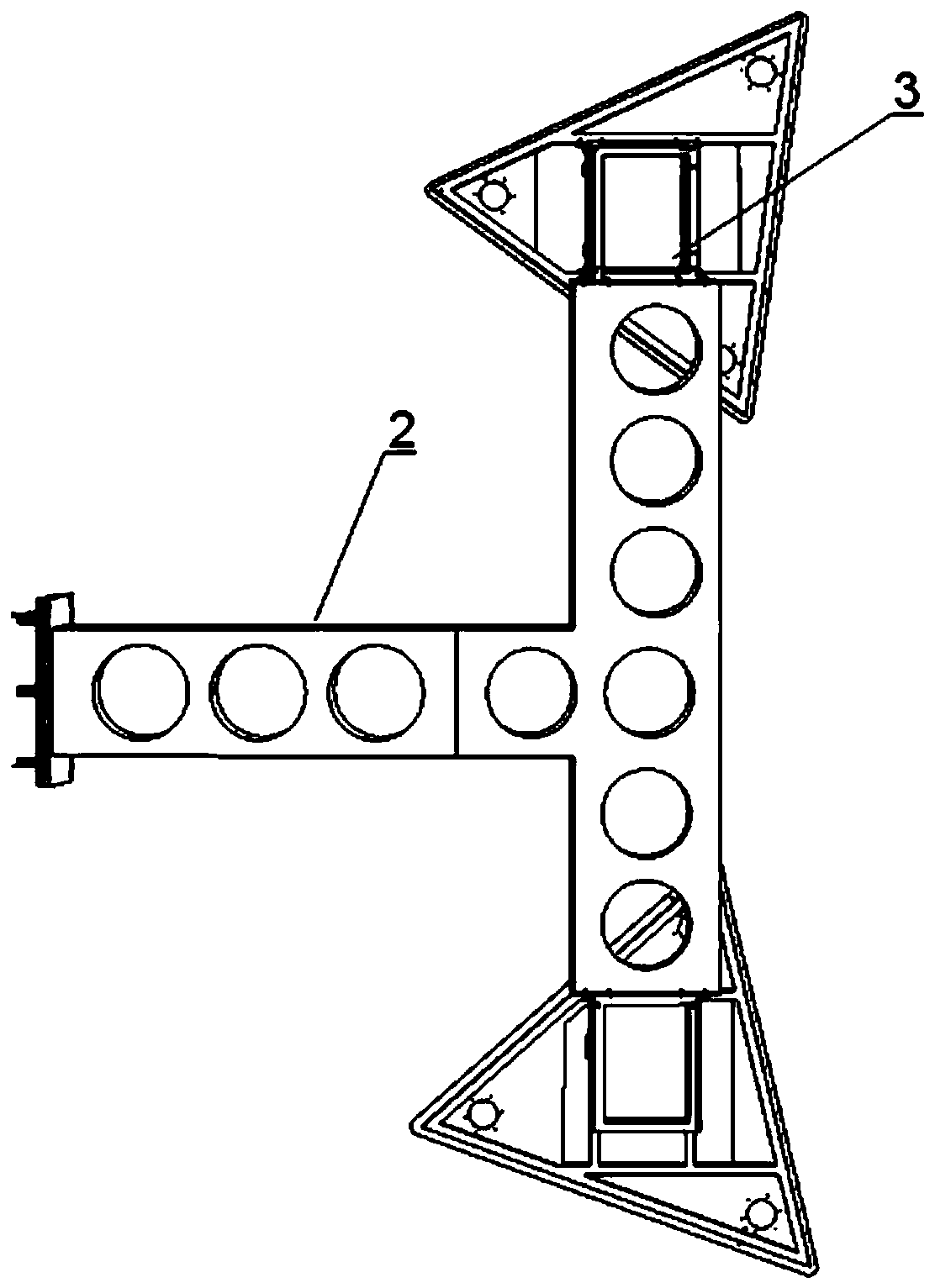 An Overlapping Antenna Expansion Bracket