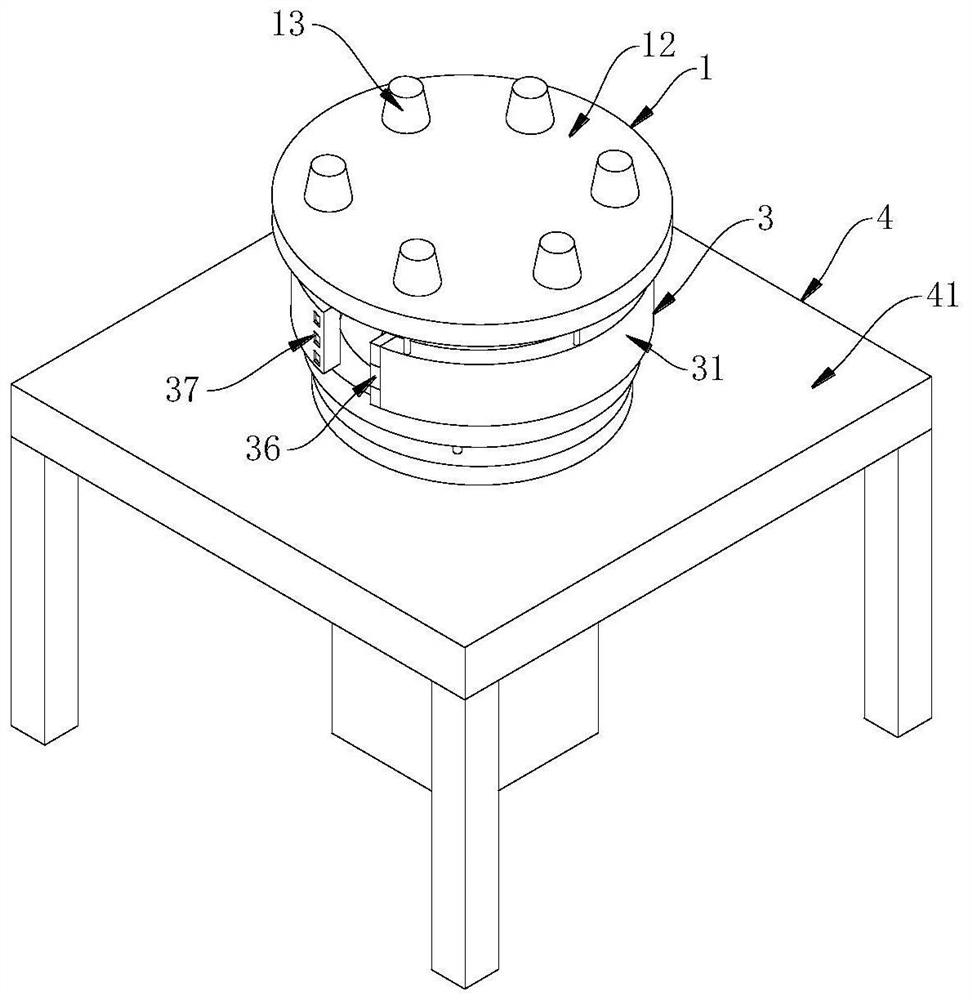 Efficient forming device for disposable paper cups