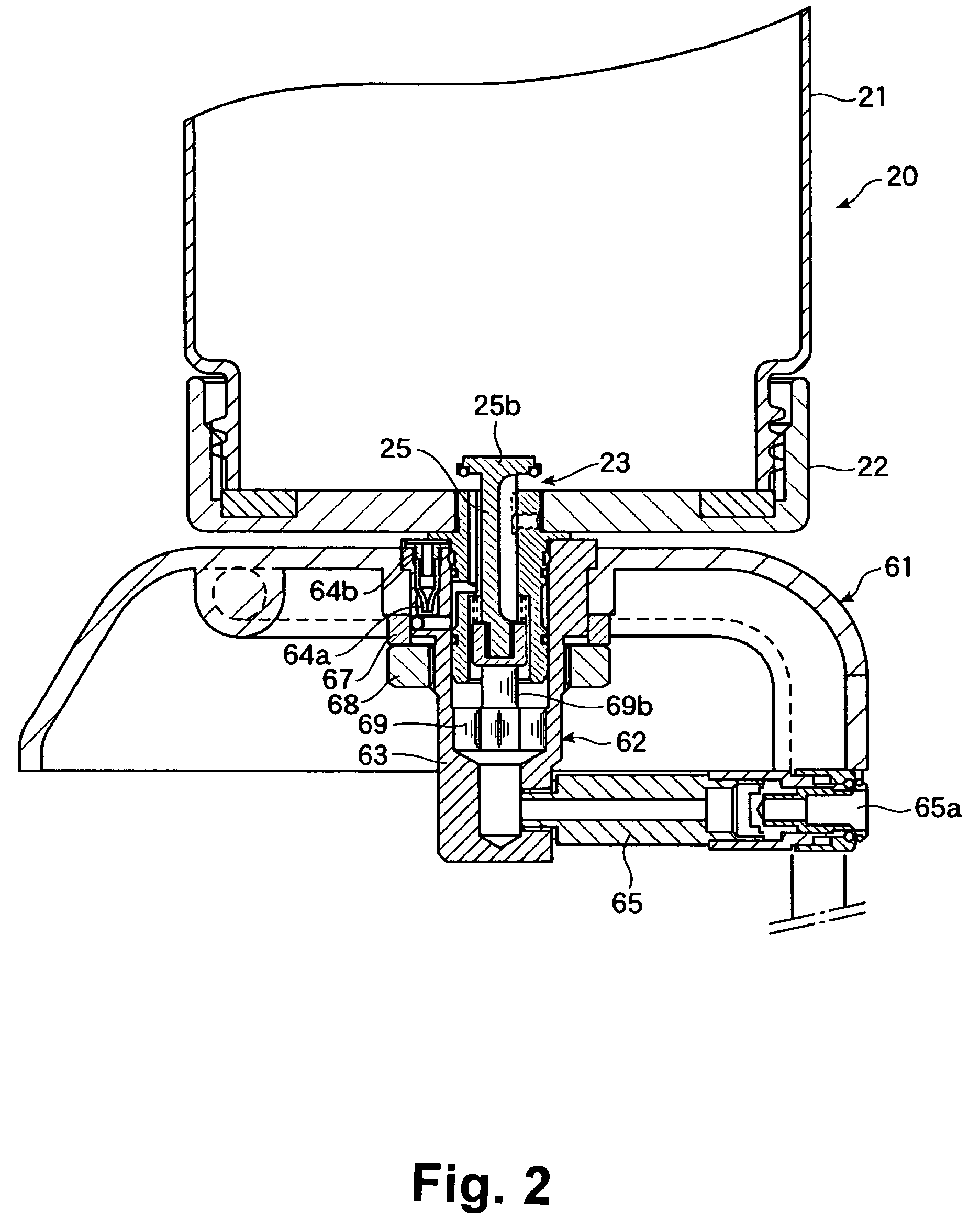 Dental apparatus and fluid reservoir for the same
