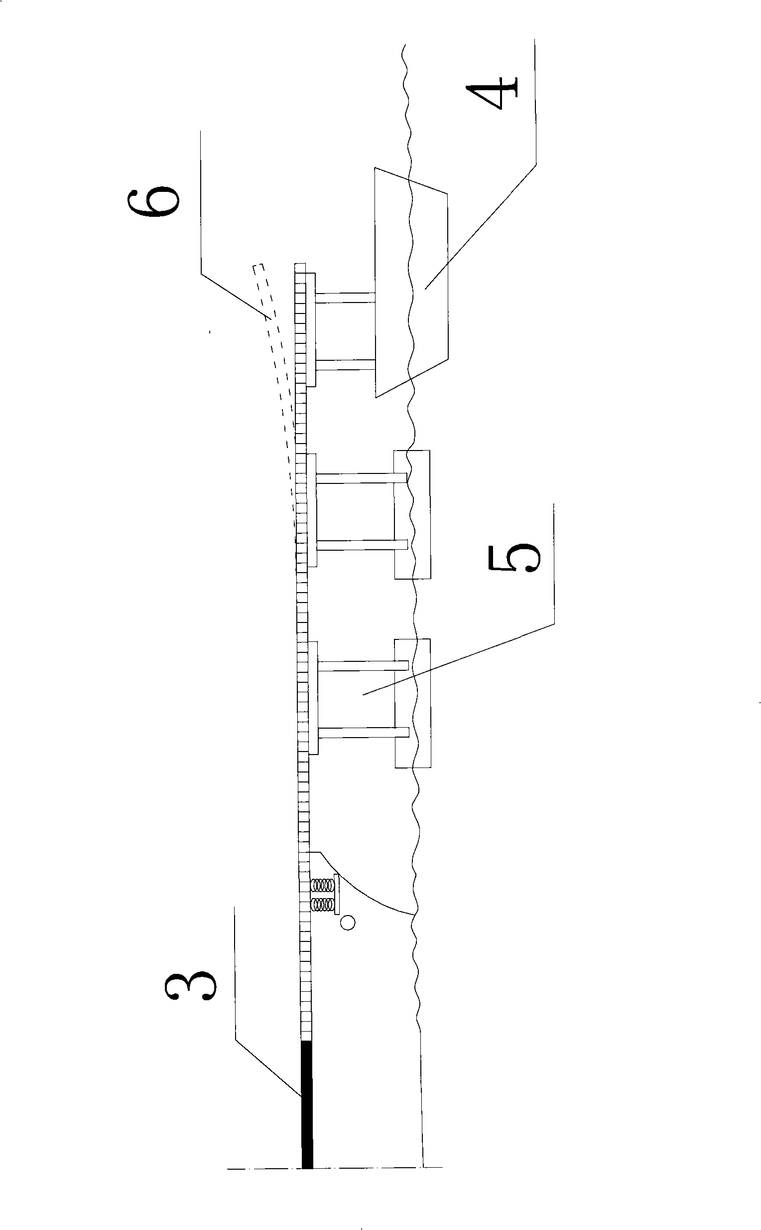 Carrier-borne aircraft runway capable of extending out ship body of aircraft-carrier the and method for runway extending