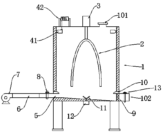 Efficient and mild type detergent and production equipment thereof