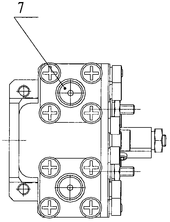 Ten-step self-equalization Ku frequency-band dielectric filter