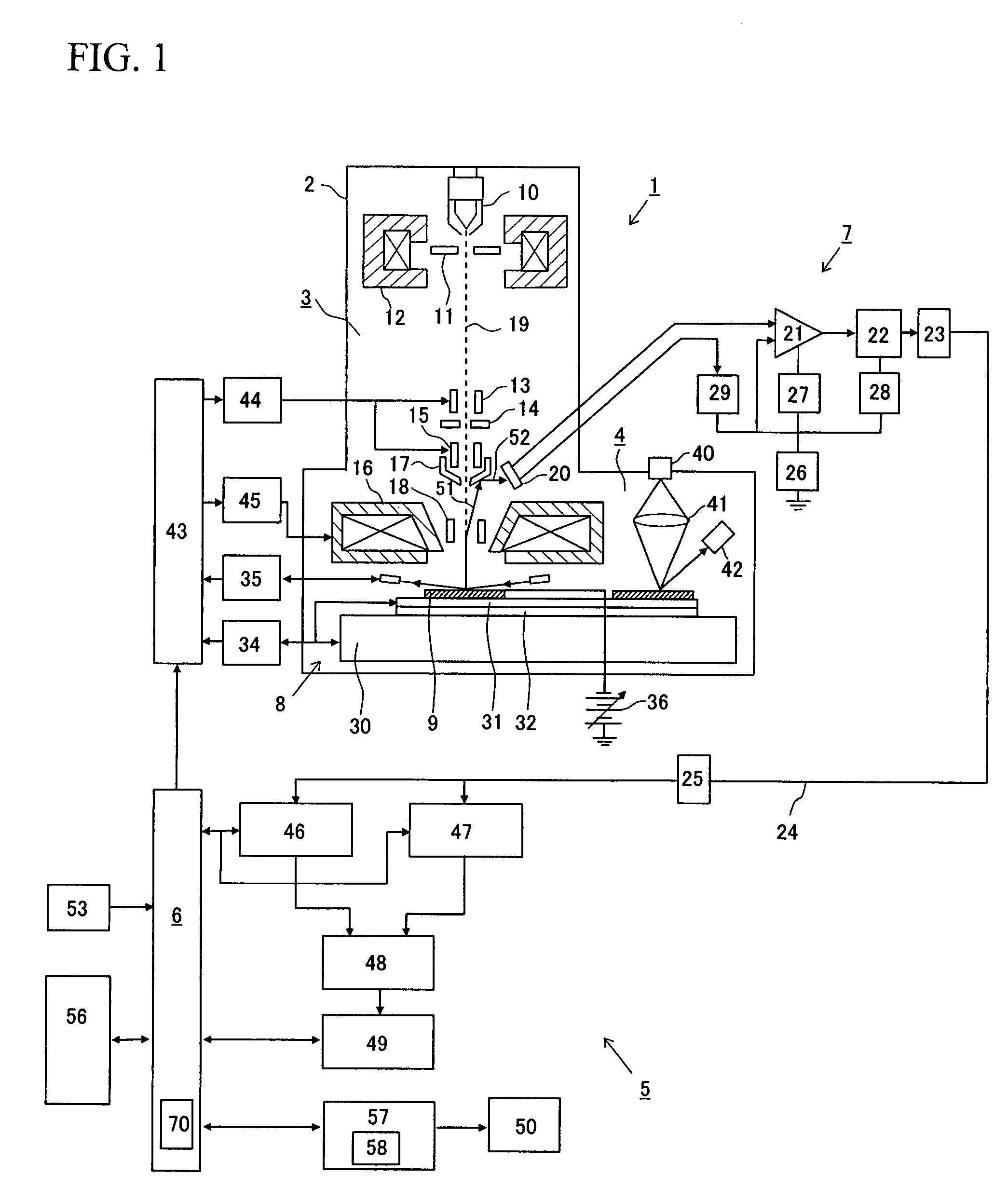 Circuit-pattern inspecting apparatus and method