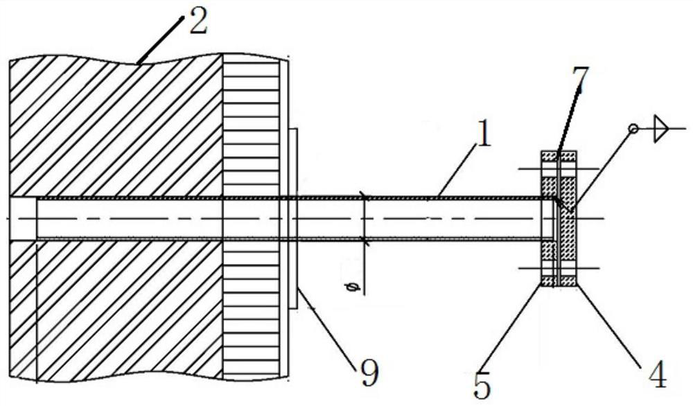 Device used for conveying garbage filtrate into decomposing furnace and garbage filtrate treatment method