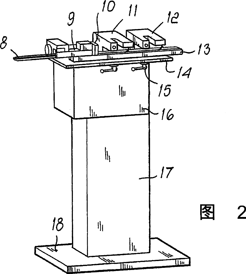 Method and device for sewing toe portion