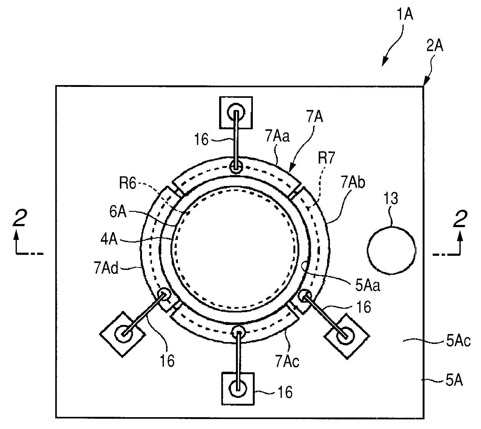 Rotary variable capacitance element and rotary variable capacitance device