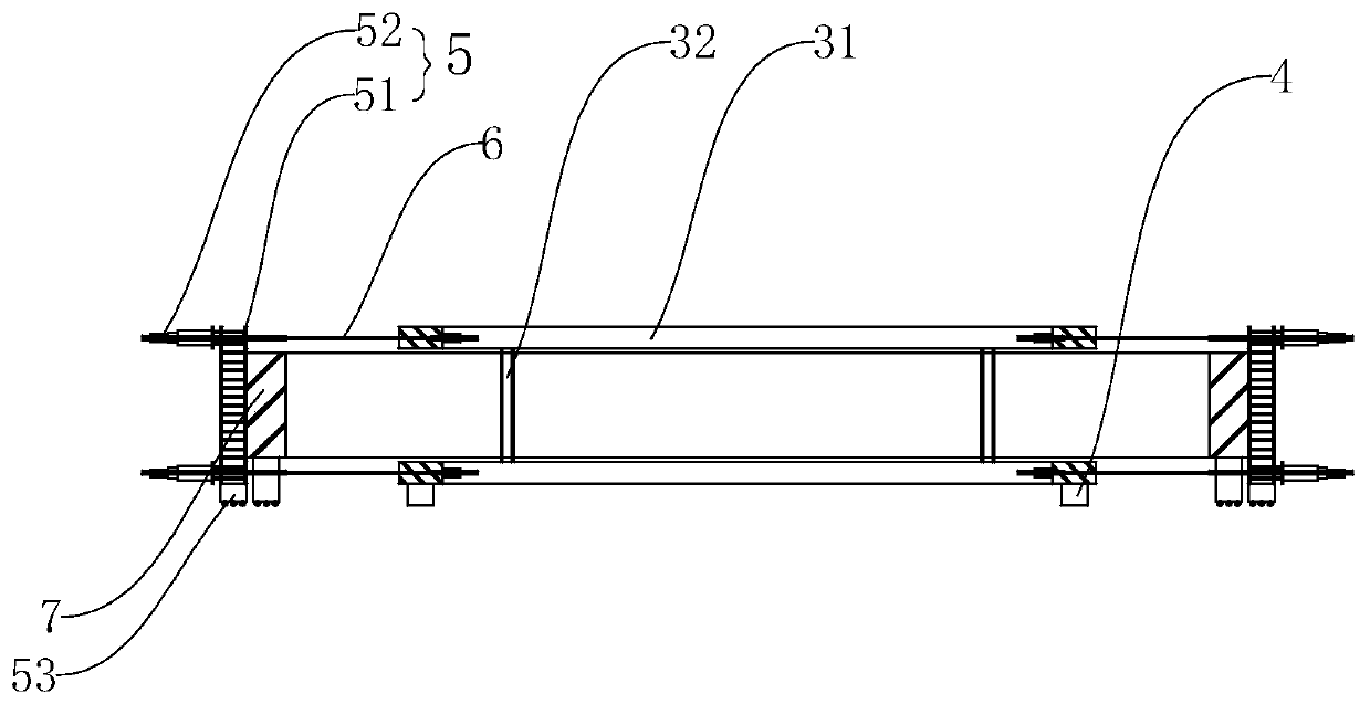 Loading device and method for horizontal tension test for quasi-rectangular shield segment