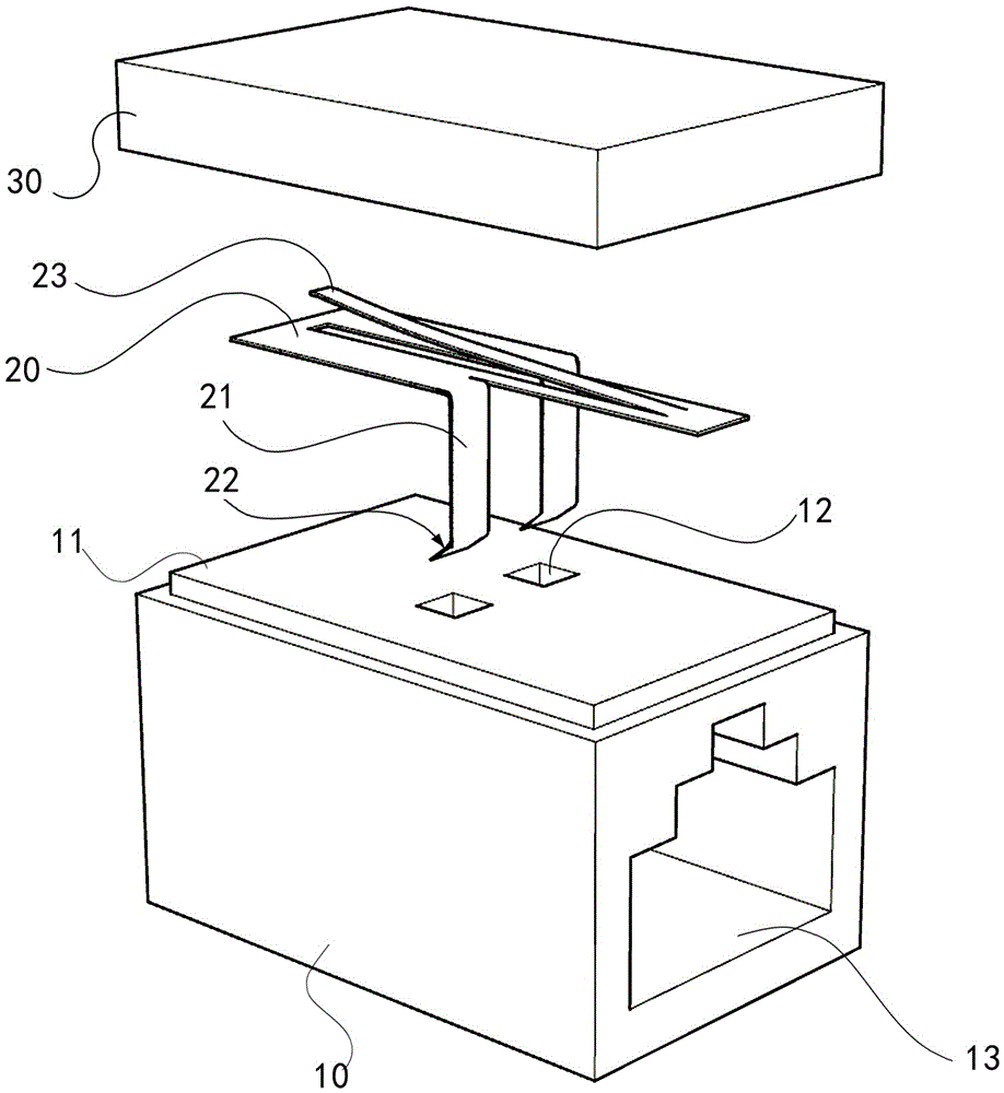 Network plug lock using magnetic force of magnetic steel sheet to unlock and using method thereof