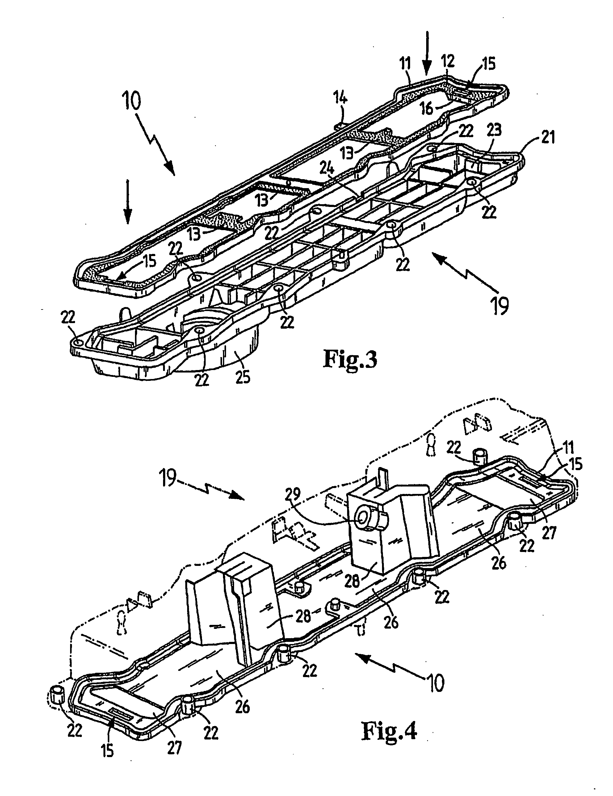 Gasket for sealing a connection between two molded parts