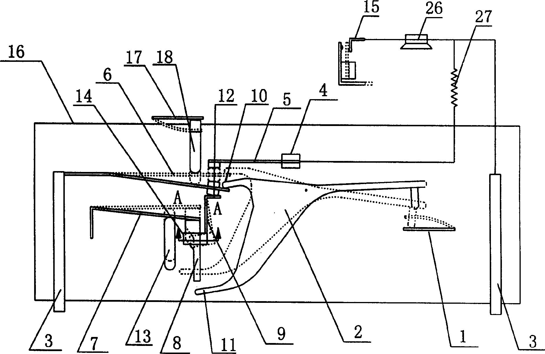 Electric coupler capable of connecting temperature control alarm and liquid electric heater