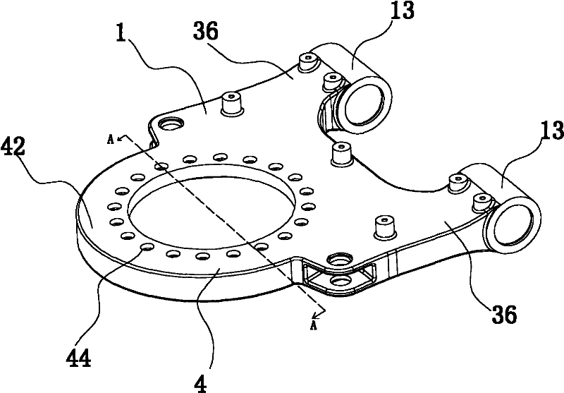 Turntable bearing in chassis articulated system of articulated vehicle