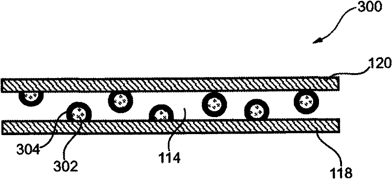 A capacitor and a method of manufacturing the same