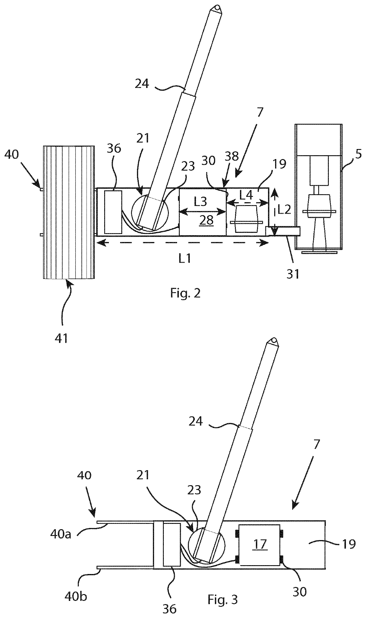 Lifting assembly for elevating components to a wind turbine and a method for using the lifting assembly