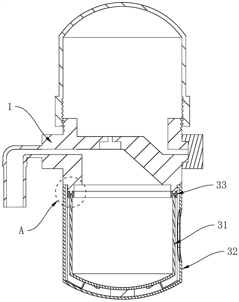 Automatic drainer shell structure