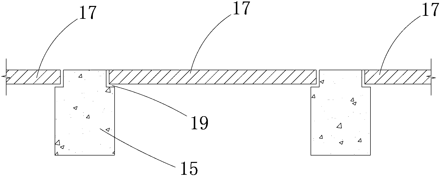 Semi-assembly type retaining wall of soil filling slope and construction method for semi-assembly type retaining wall