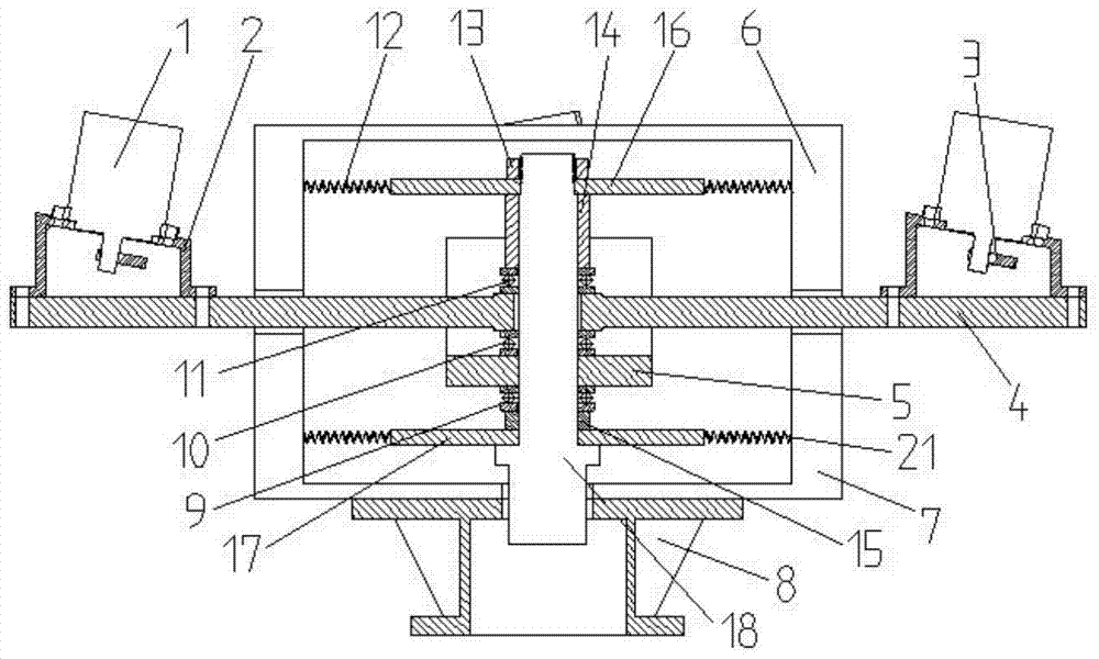 Four-hydraulic-motor-driven self-synchronizing vibrating hammer and structural parameter determining method thereof