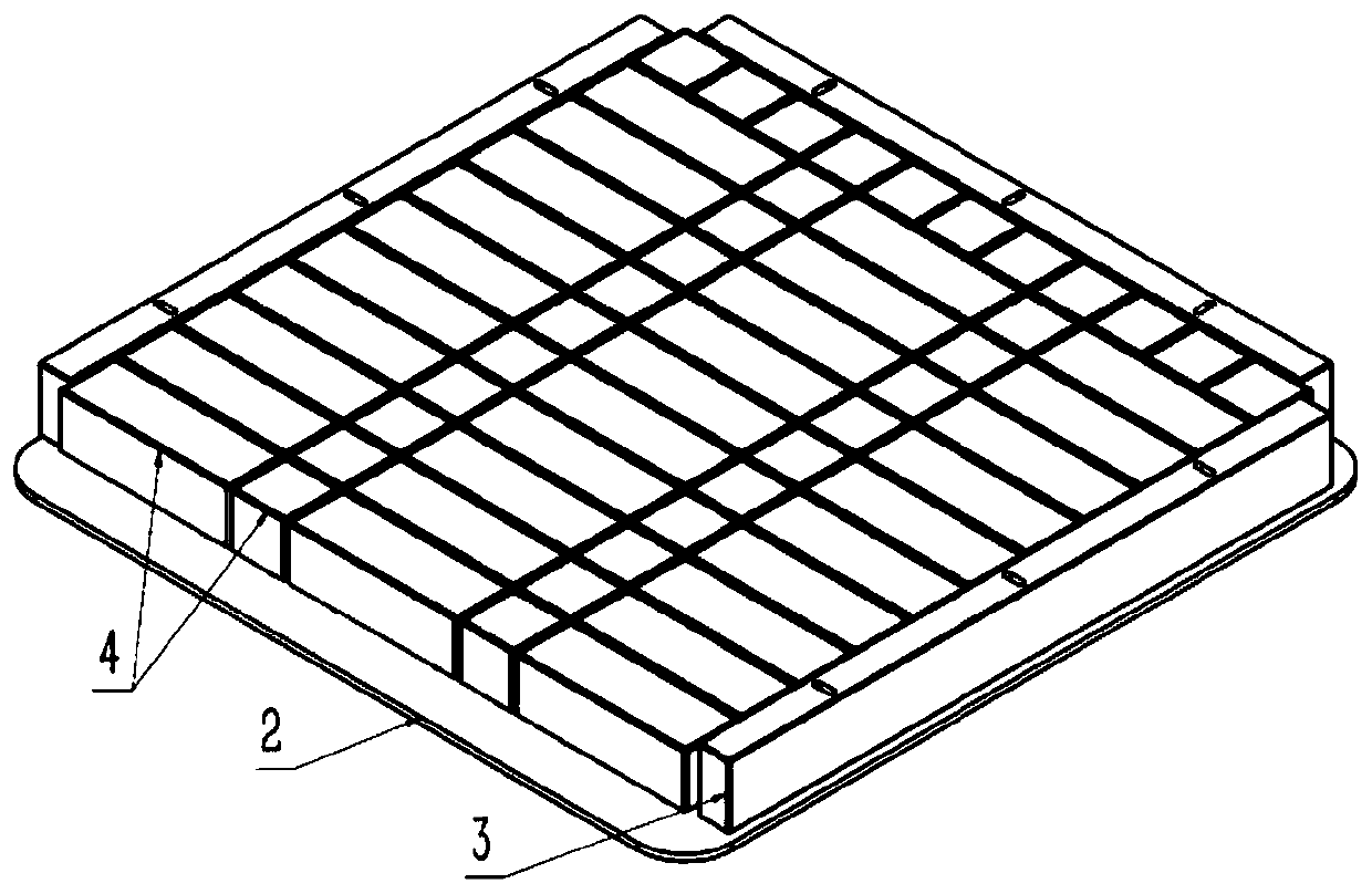 Elastic packaging structure for semiconductor chip