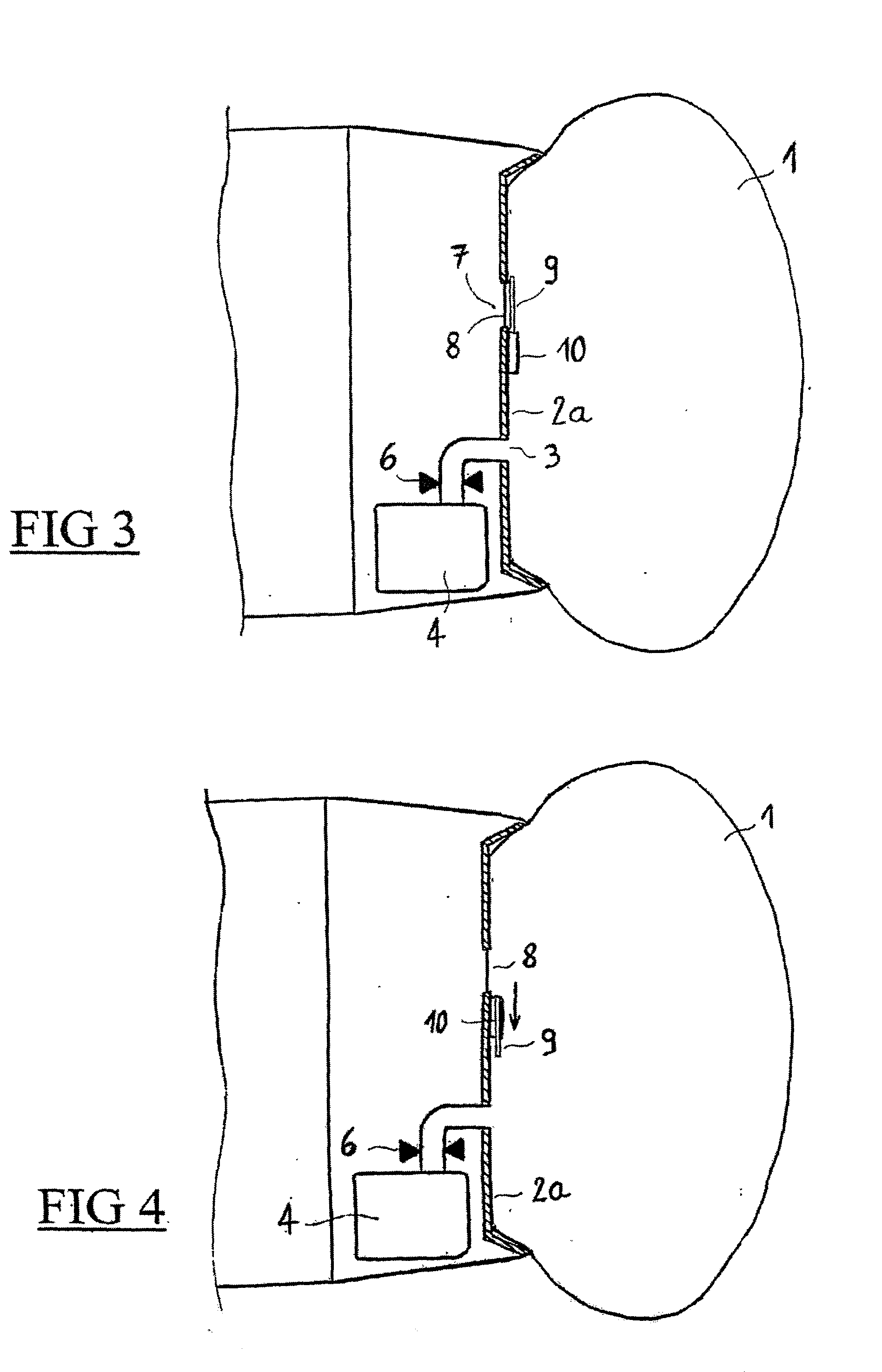 Release device for releasing an inflatable element and a protection device for providing impact protection to a vehicle fitted with such a release device