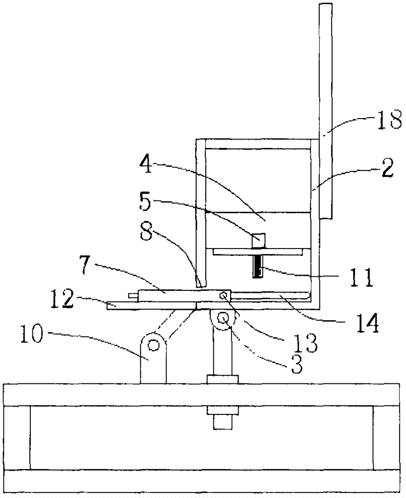 Large-amount triflorum seed cracking device