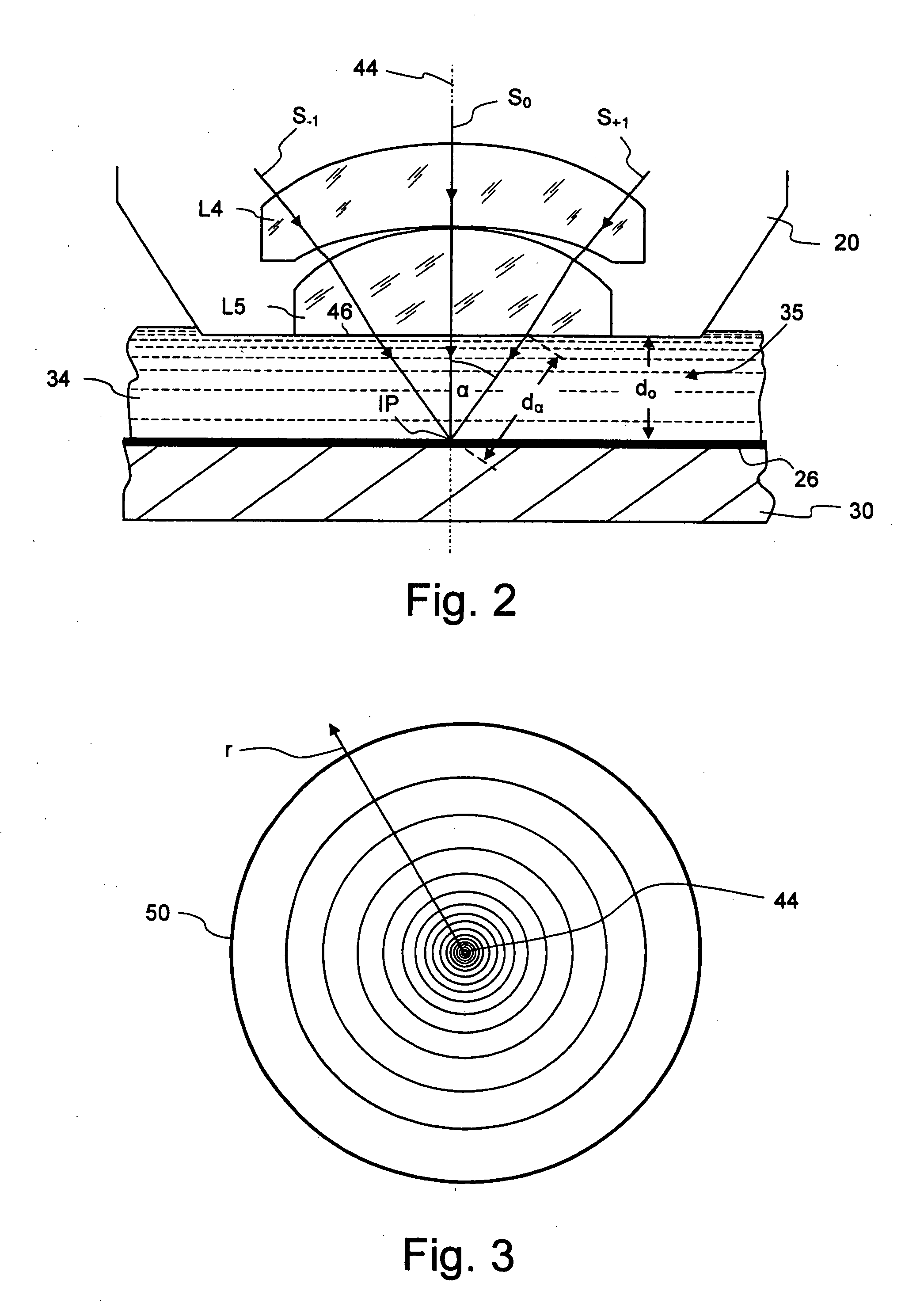 Microlithographic projection exposure apparatus with immersion projection lens