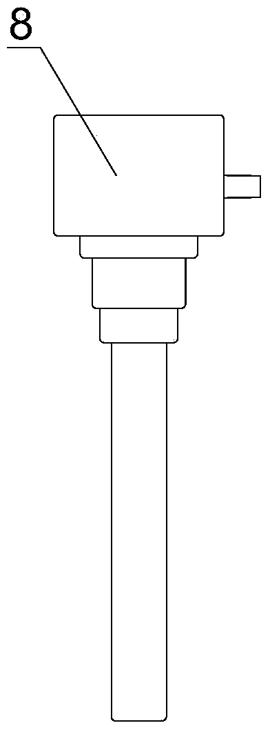 Liquid level sensor and liquid level detection method thereof