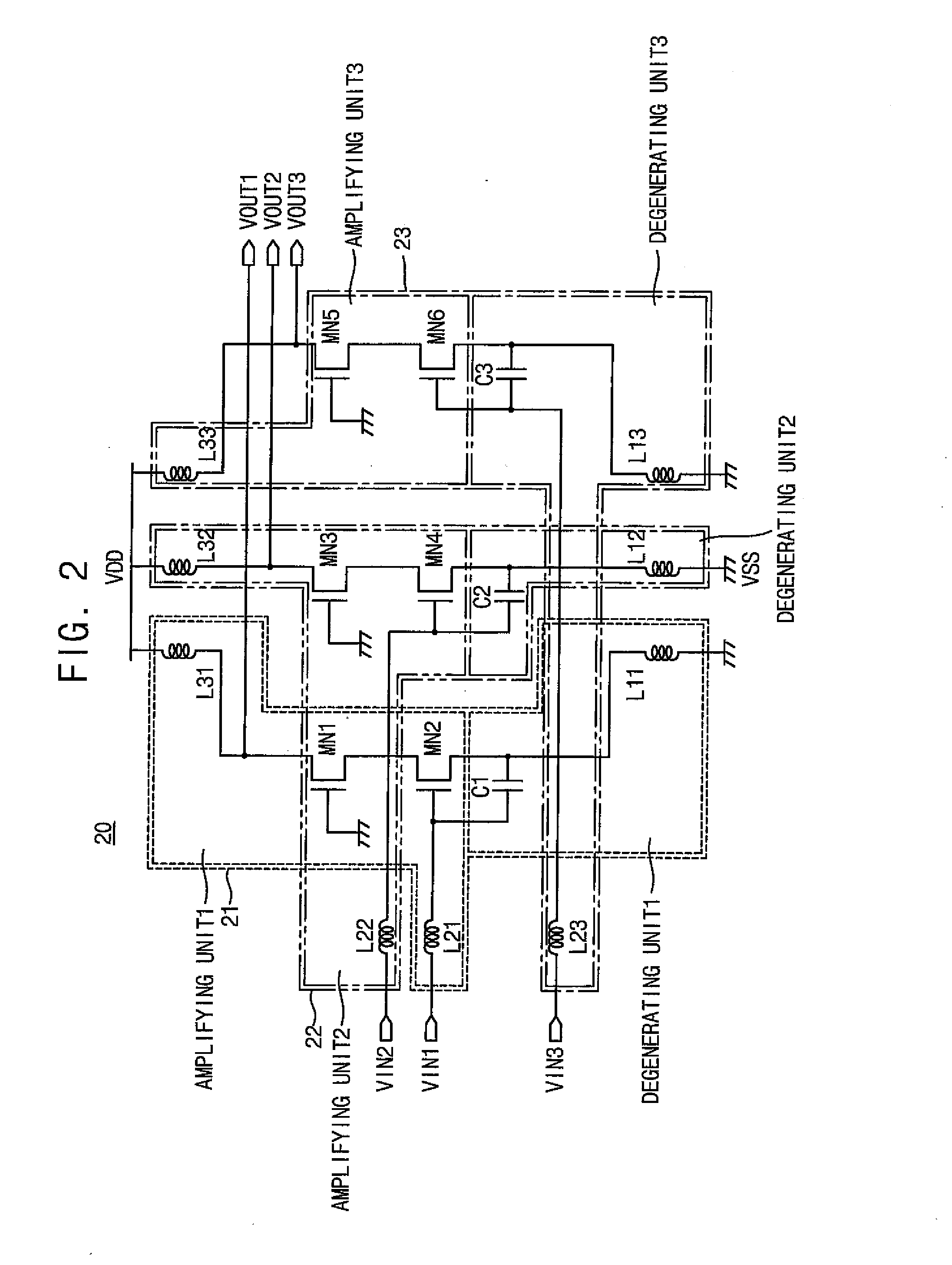 Multi-band low noise amplifier and multi-band radio frequency receiver including the same