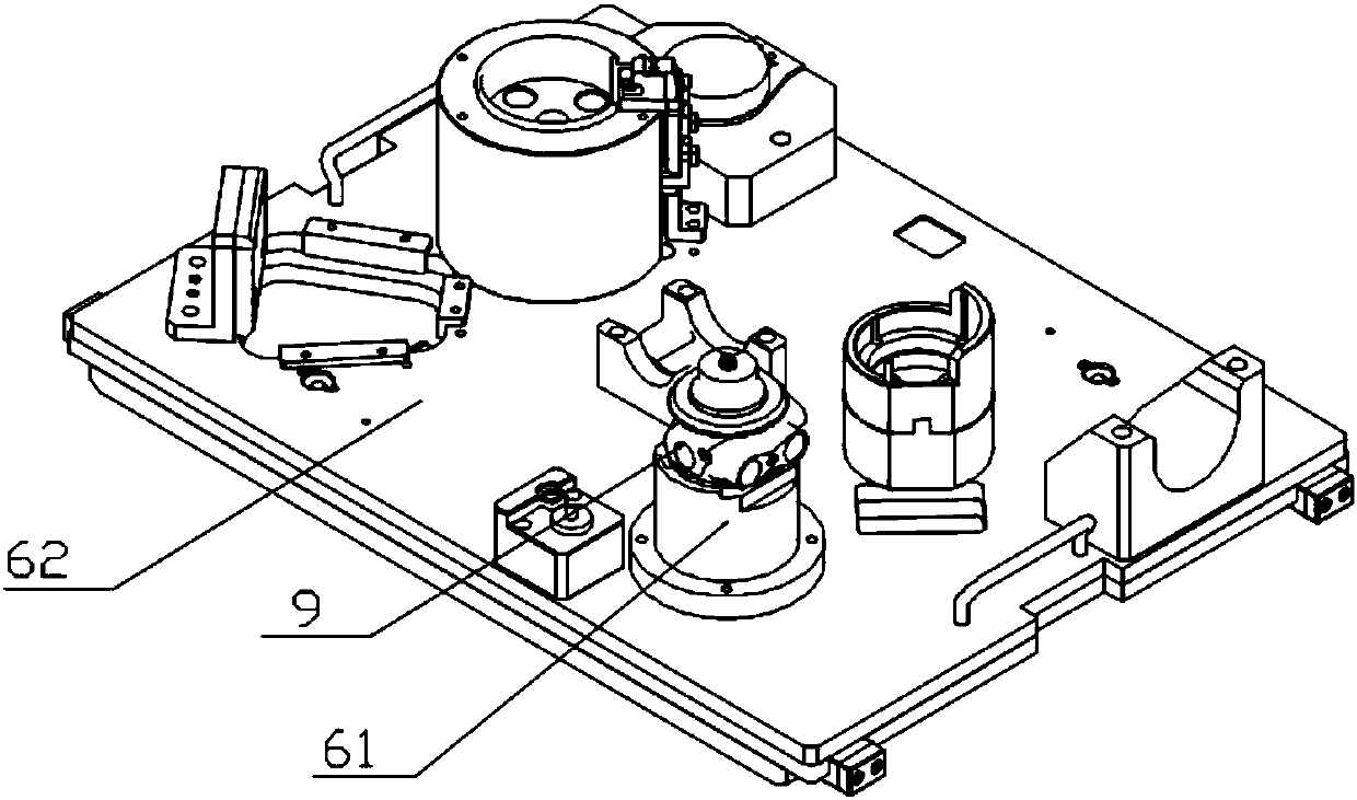 Automatic assembling mechanism of elastic clamping ring