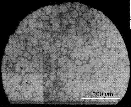 A kind of lead-free solder capable of forming uniform structure solder joints and its soldering method