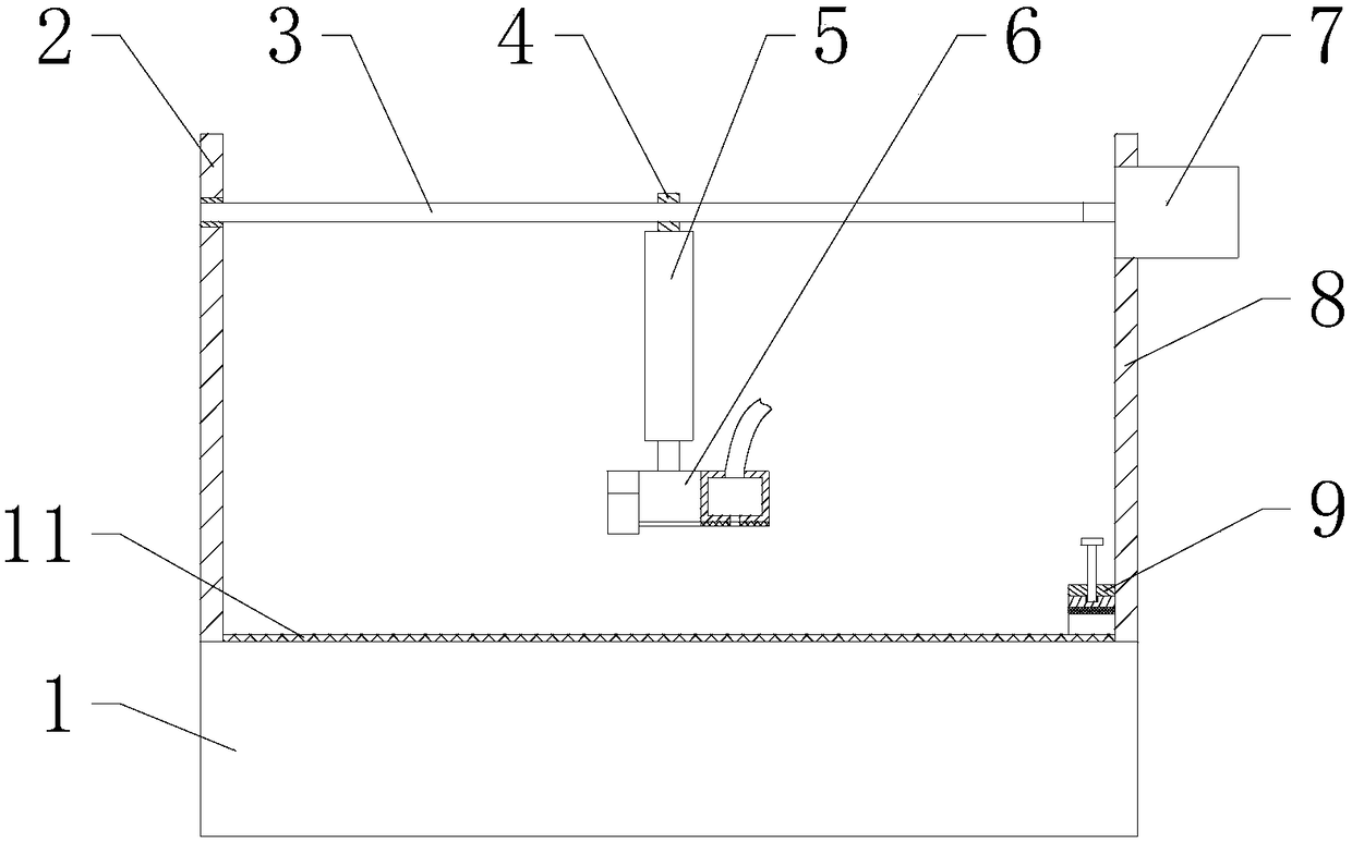 Cloth leveling device for weaving