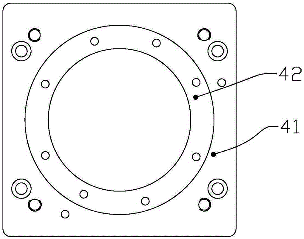 Assembly structure of spindle box of vertical machining center