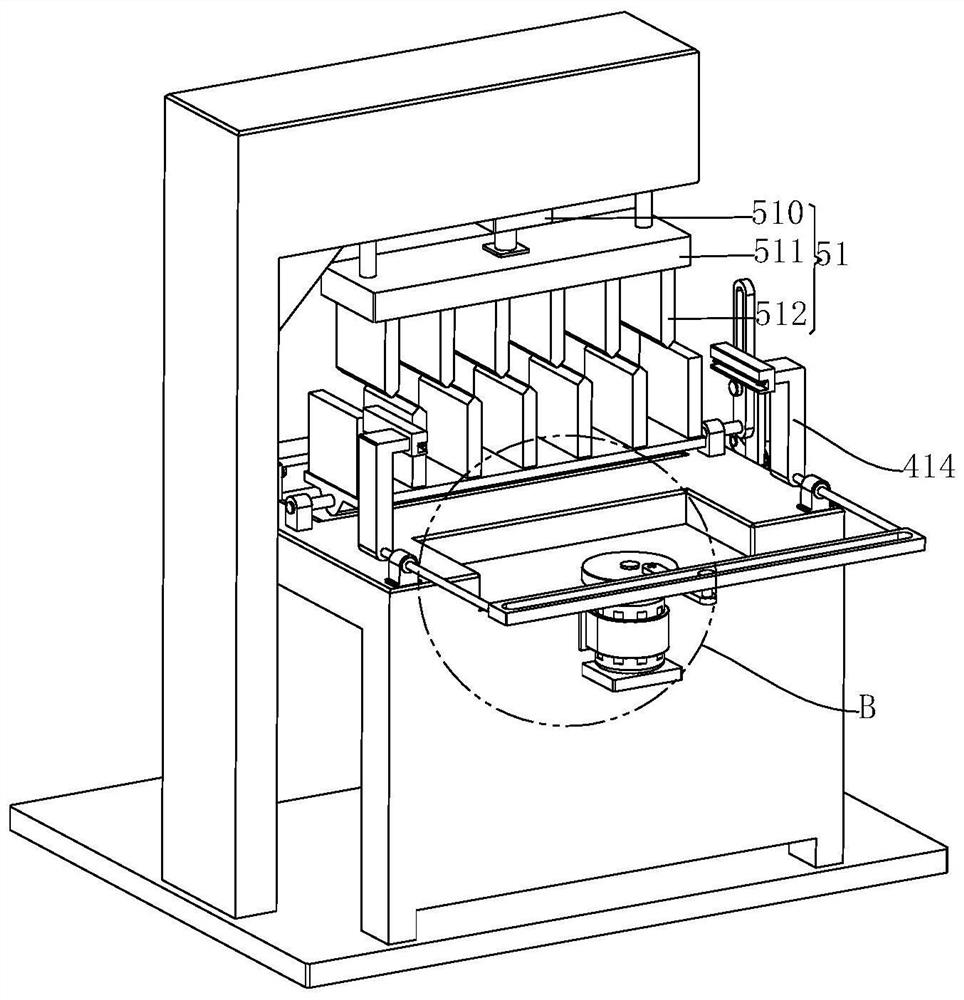 Automatic folding and storing device used after non-woven fabric production and working method