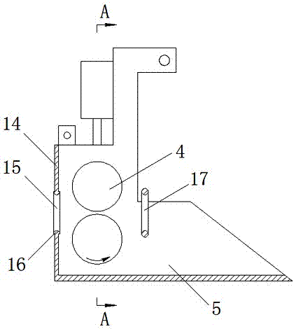 Dyeing machine cloth outlet squeezing water recovery device and a working method thereof
