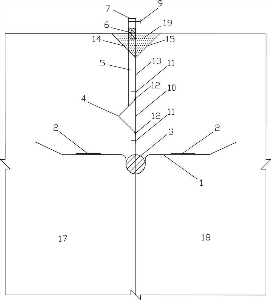 Plunge pool bottom plate joint water stop structure and construction method