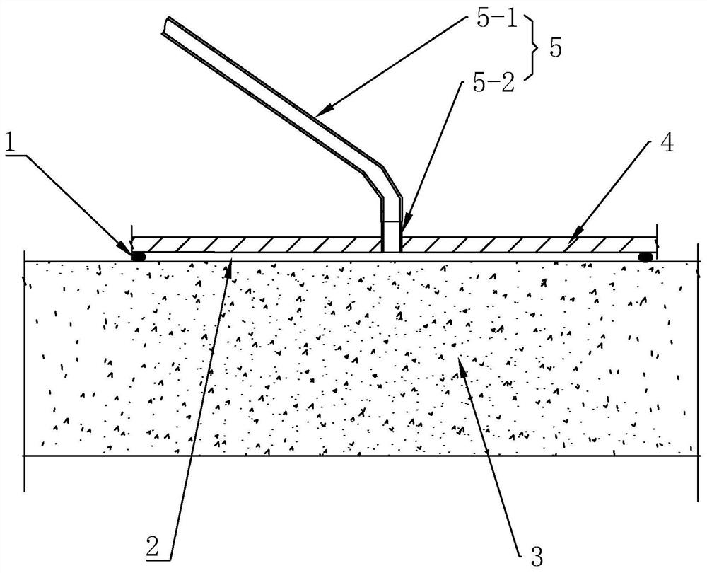 Deposited water removal device and method for removing stagnant water