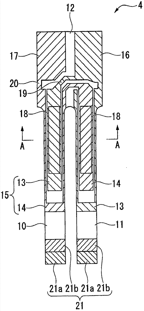 Method and apparatus of manufacturing piezoelectric vibrating reed, piezoelectric vibration reed, piezoelectric vibrator, oscillator, electronic apparatus and radio-controlled timepiece