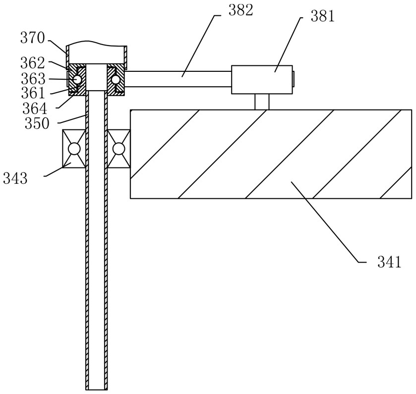 Automatic cleaning equipment for interior of ceramic bottle