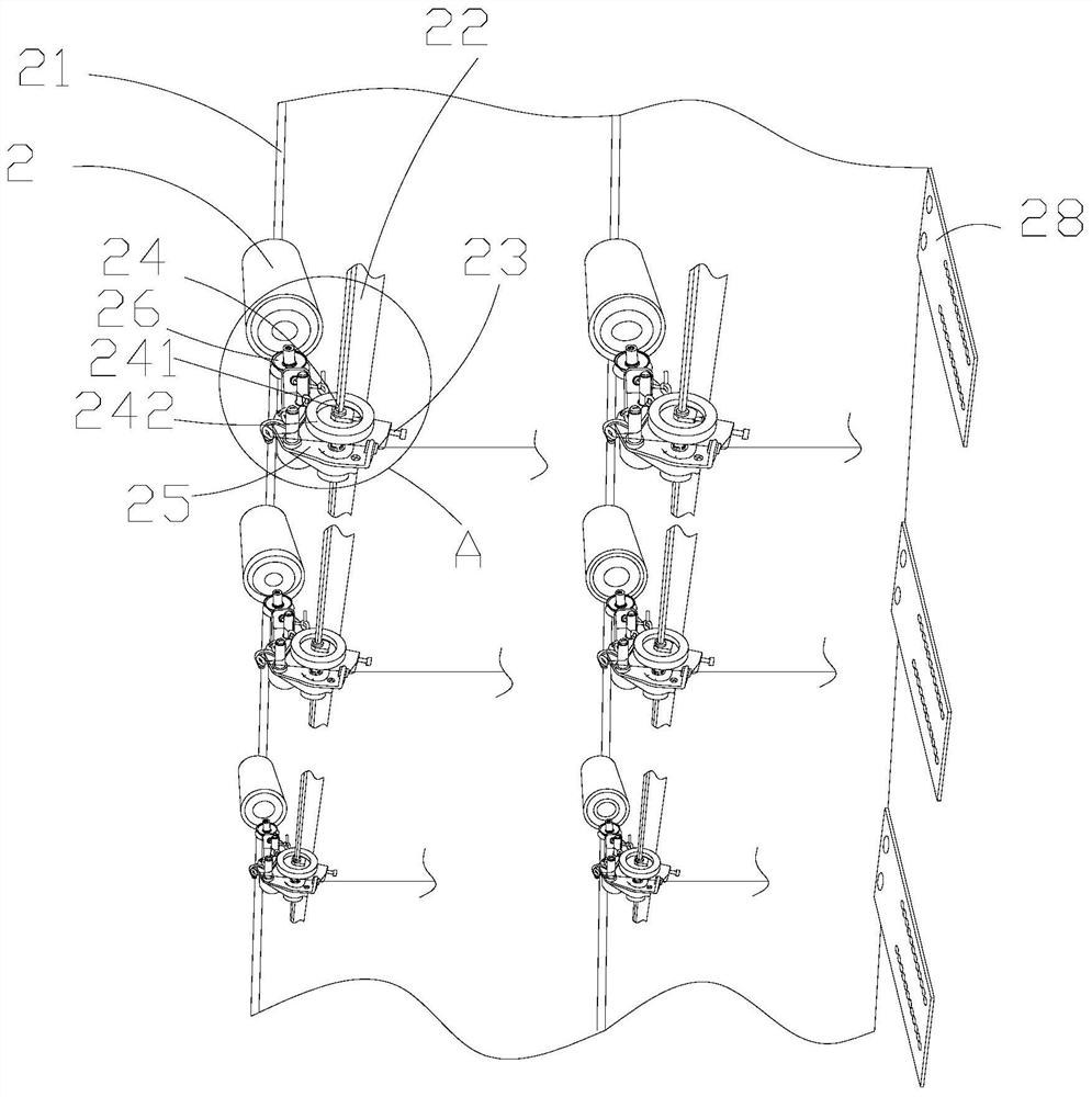 Method for solving creel jacquard vertical bar problem and creel equipment