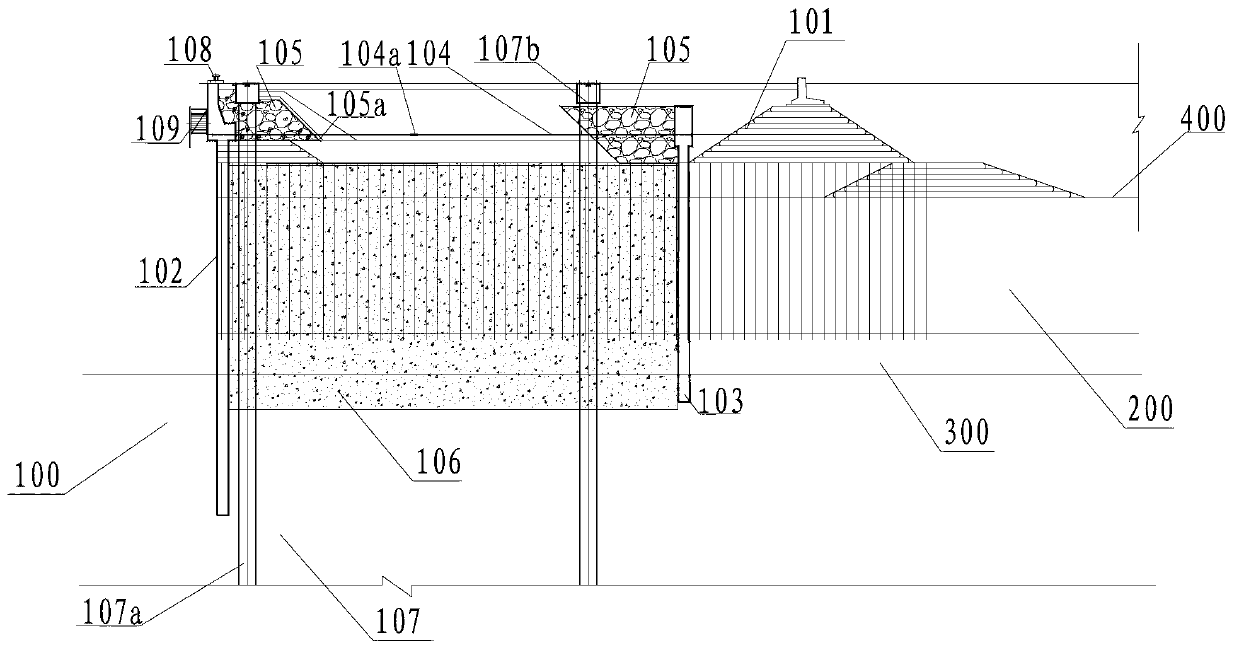 Structure and construction method of muddy coast sheet pile wharf